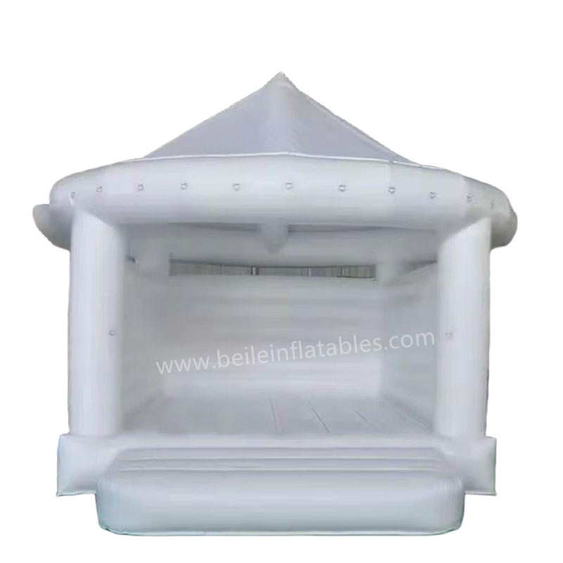 White dome jumping bed