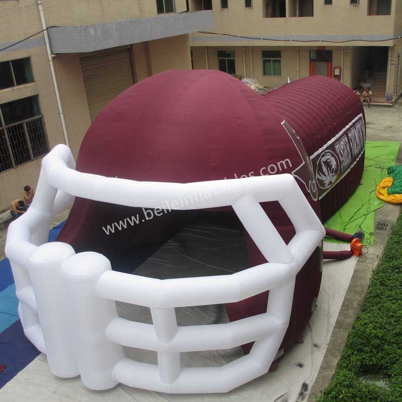 Inflatable helmet tunnel